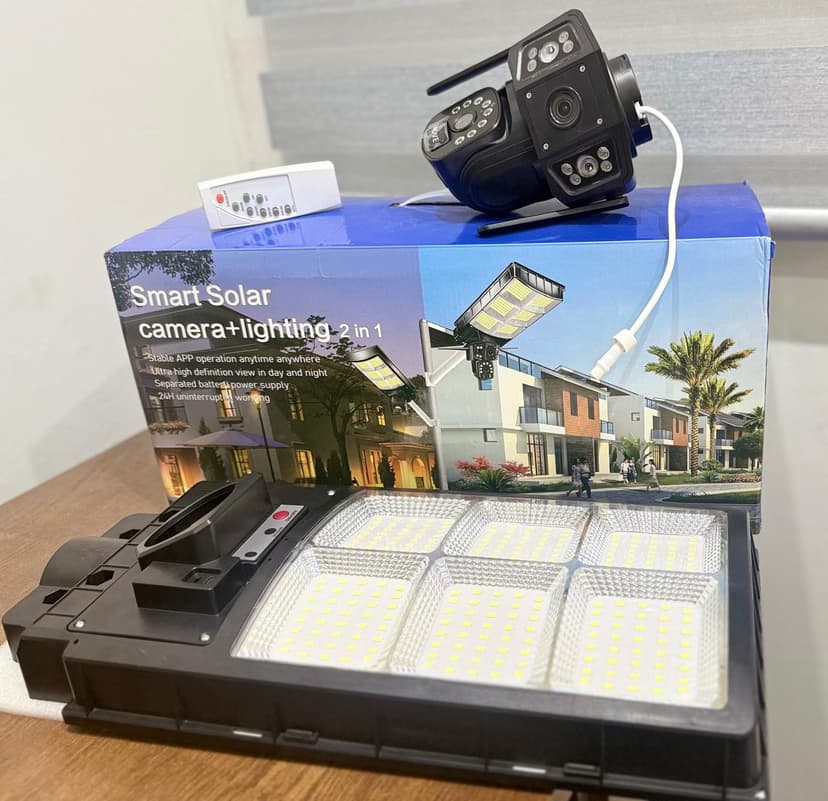 Holofote a Energia Solar